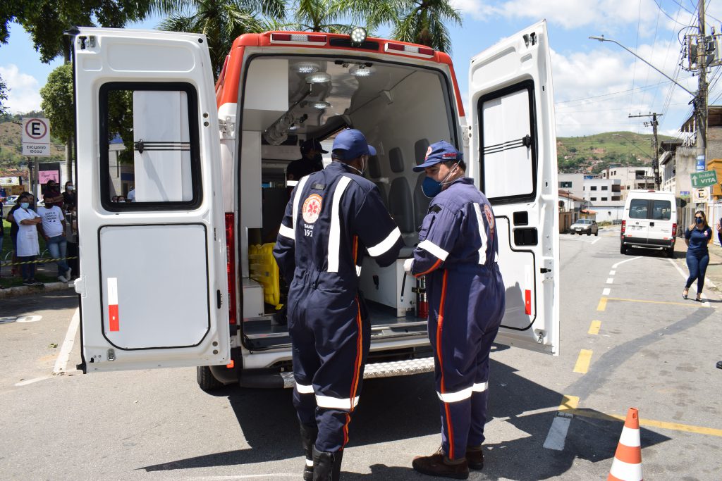 Samu De Ipatinga Completa Anos Di Rio Popular Mg